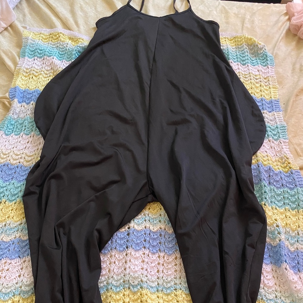 Large Nwot romper pants